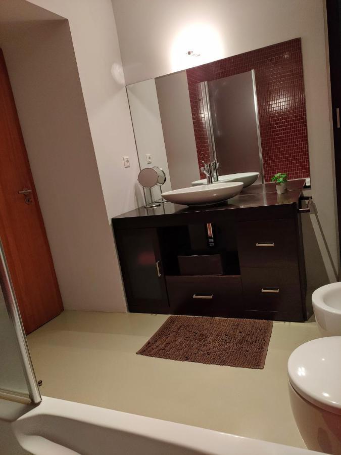 Апартаменти House4U Віла-Нова-де-Гая Екстер'єр фото
